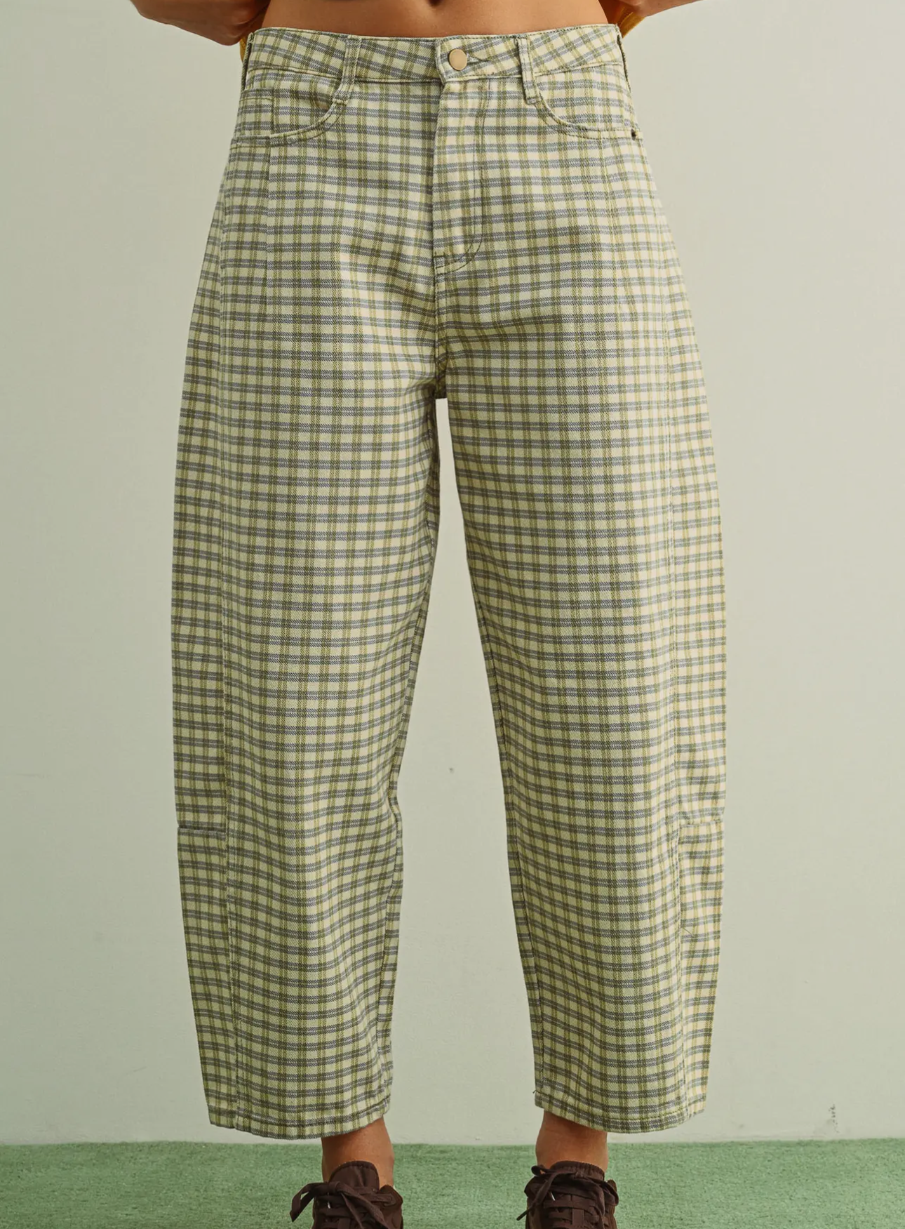 Mini Checkered Barrel Pants