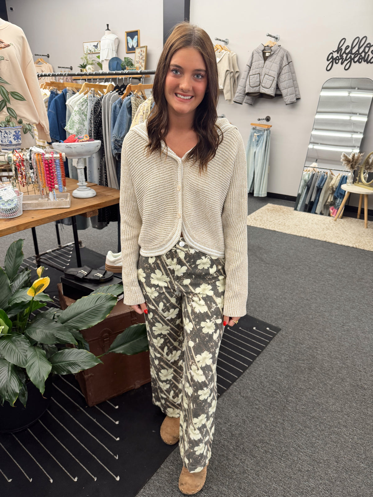 Vintage Bloom Wide-leg Pants