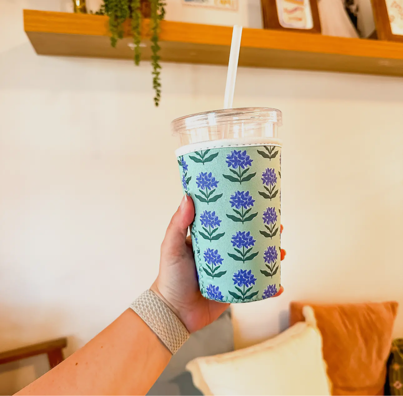 Reusable Coffee Sleeve (Medium 20-24oz)